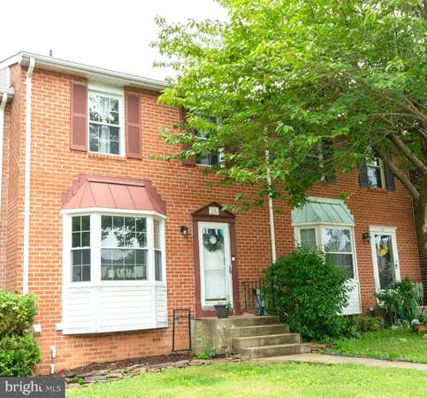 $335,000 | 25 Perryoak Place, Nottingham, MD 21236