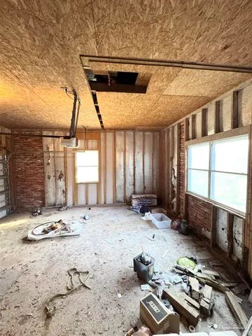 a view of utility room