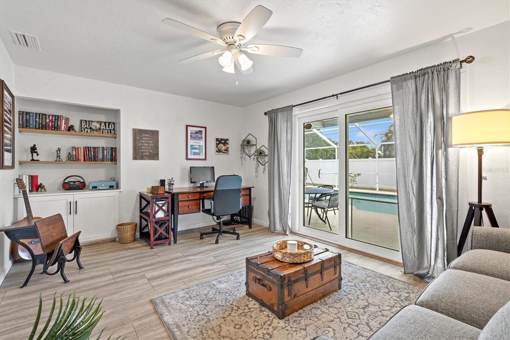 3236 South Lockwood Ridge Road Sarasota, FL 34239 - Photo 15 of 59 Gallery Image 15