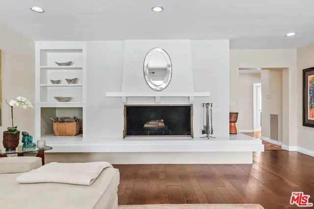 $11,800 | 23731 Park Madrid, Calabasas, CA 91302