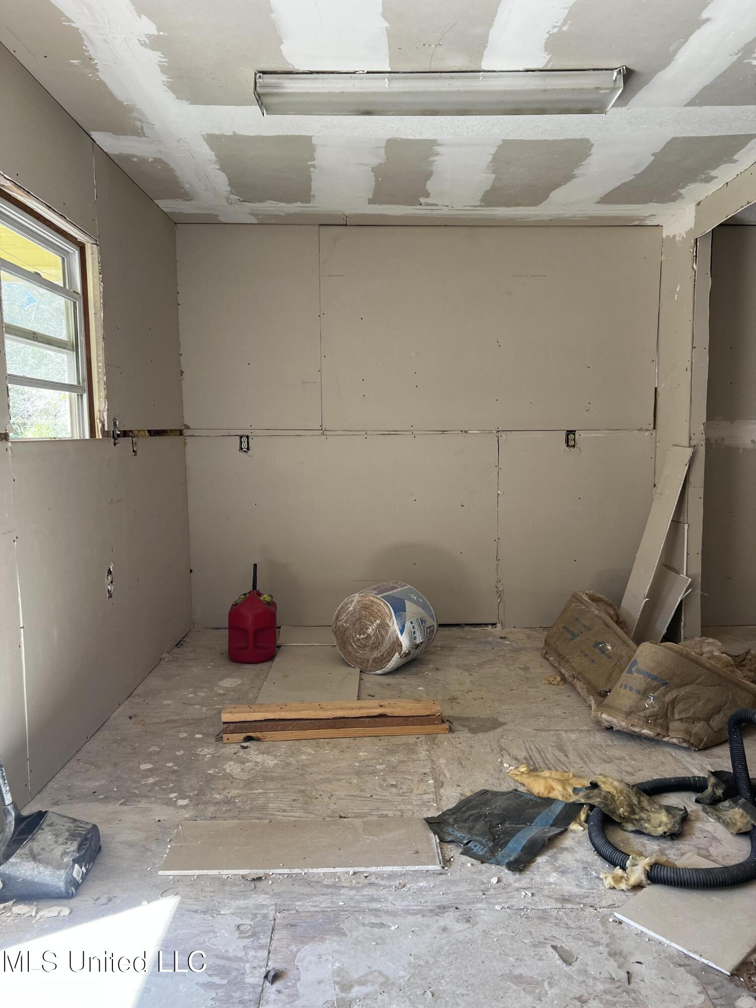 19229 Mary Shamis Road Saucier, MS 39574 - Photo 3 of 12 IMG_8362