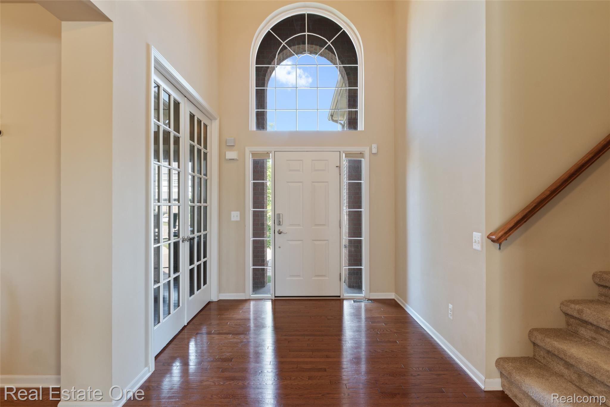 2 STFOYER