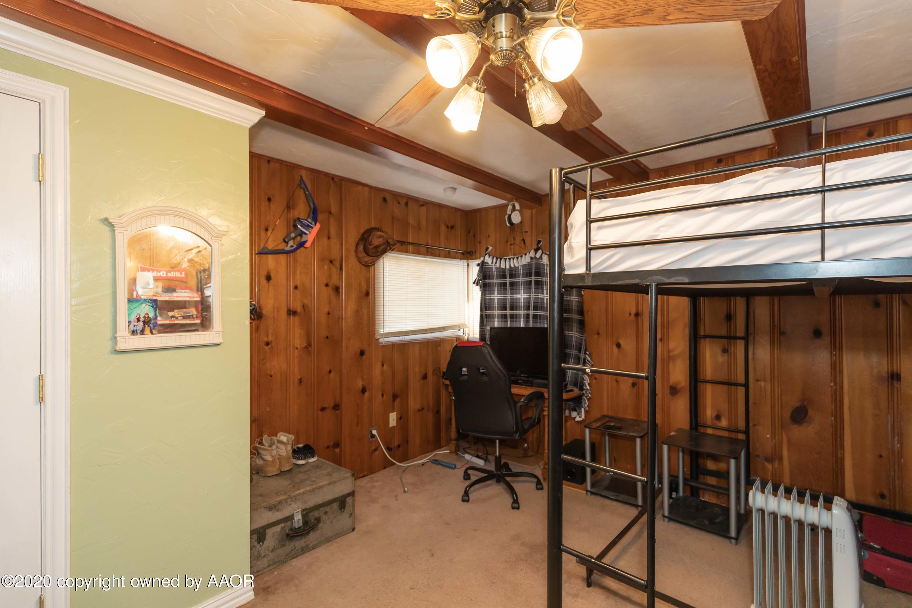 3505 South Tyler Street Amarillo, TX 79110 - Photo 24 of 29 a view of a room with gym equipment