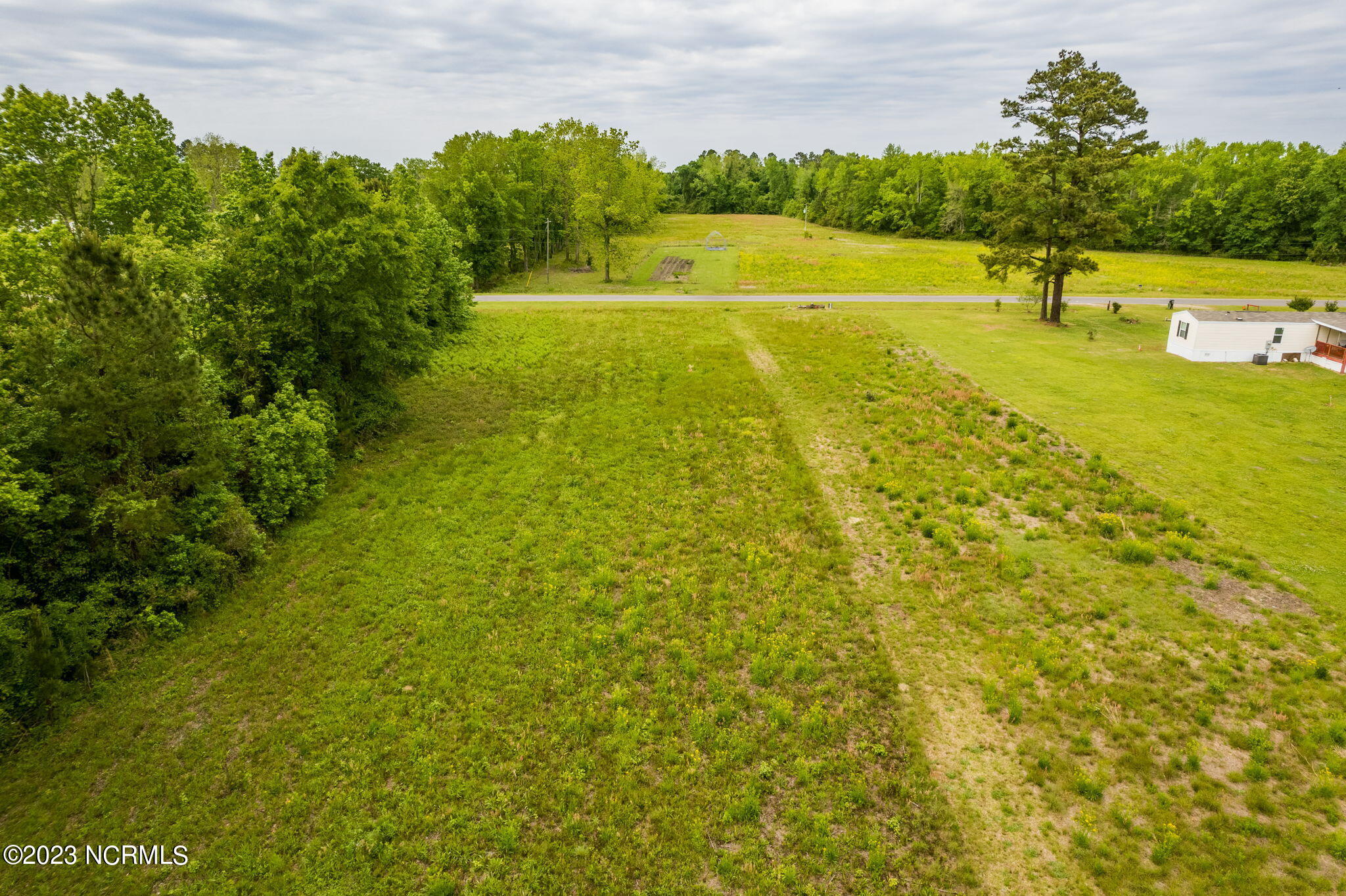 0 Thankful Road Rocky Point, NC 28457 - Photo 8 of 8 17-web-or-mls-aerial-view-detail-03 (1)