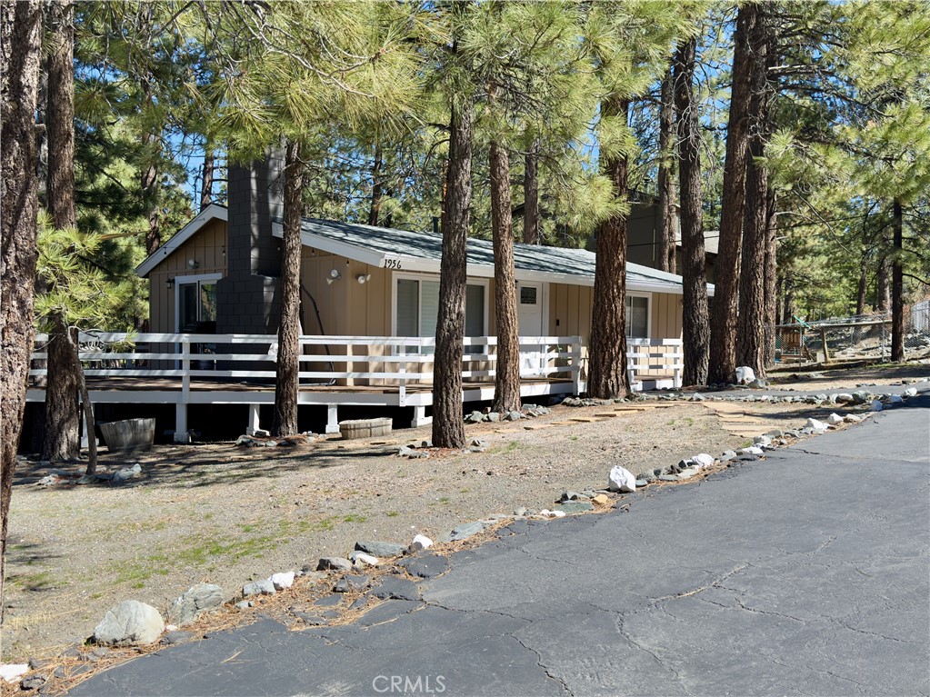 1956 Thrush Road Wrightwood, CA 92397 - Photo 1 of 1 Gallery Image 1