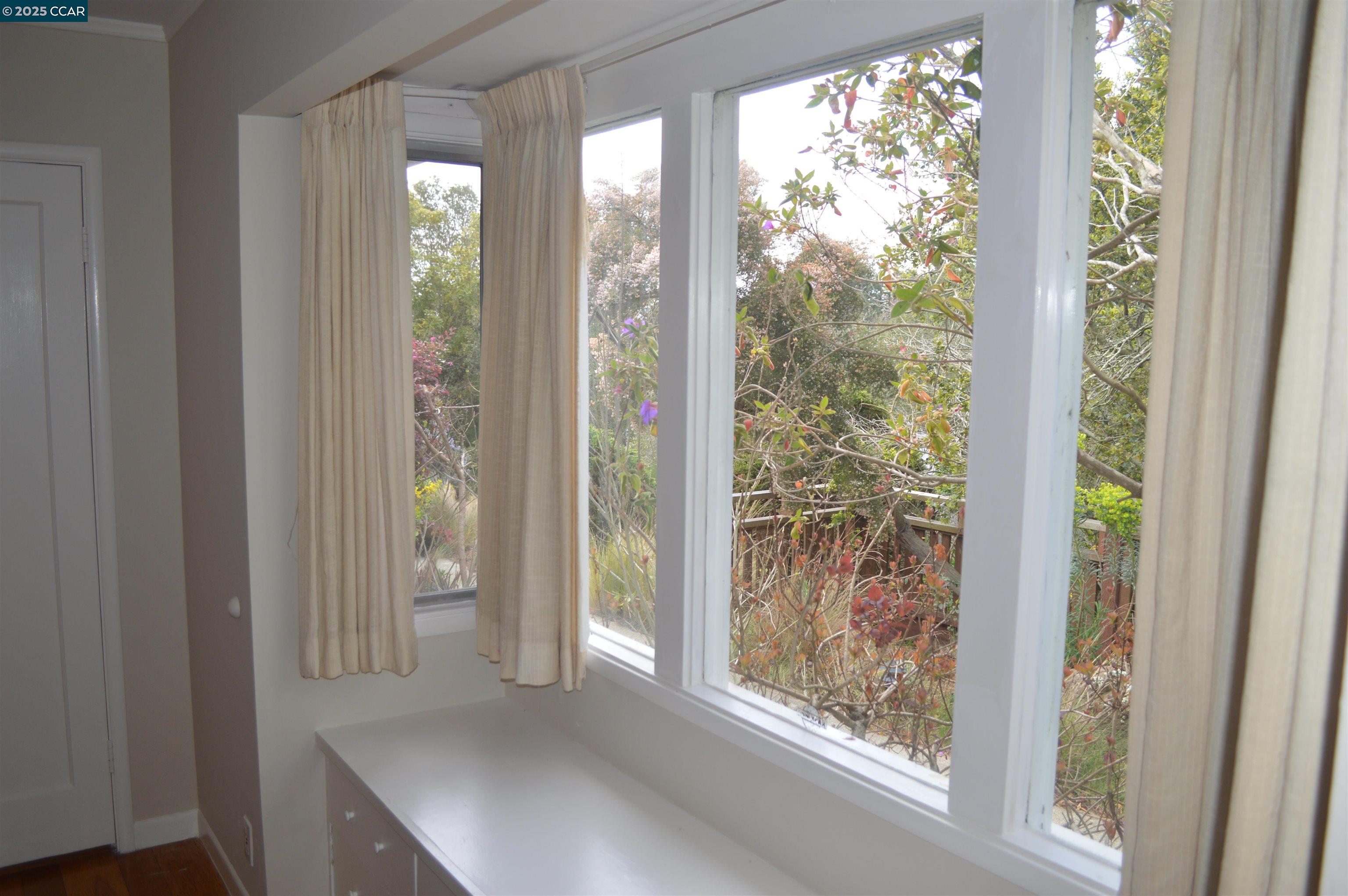 301 Grizzly Peak Boulevard Kensington, CA 94708 - Photo 14 of 24