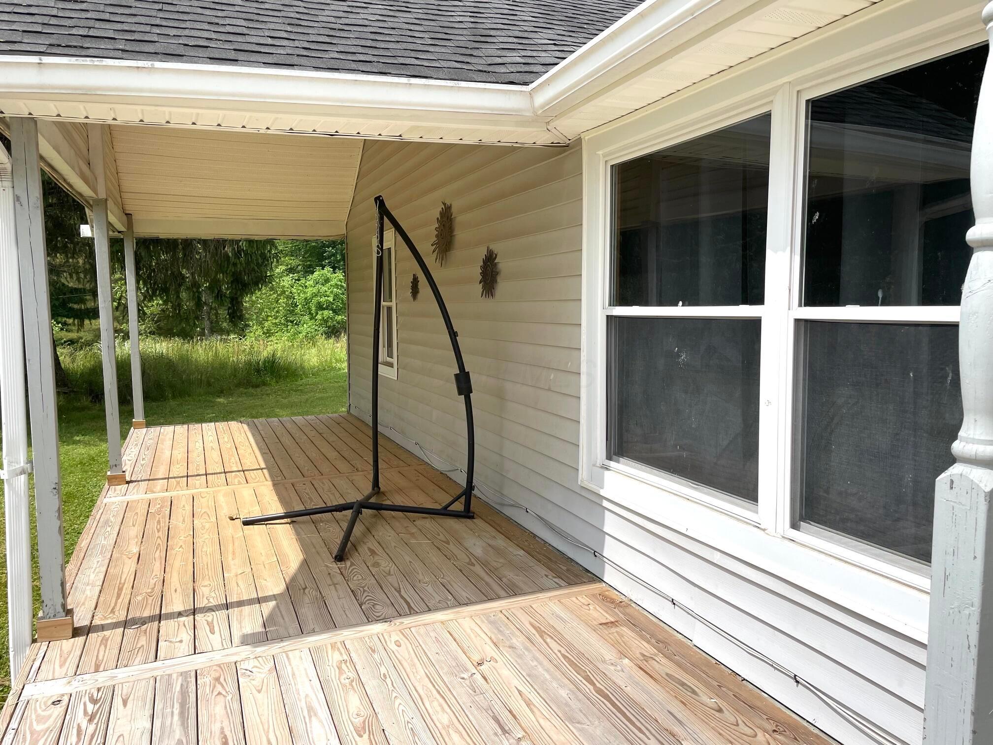 15351 Berry Road Logan, OH 43138 - Photo 4 of 57