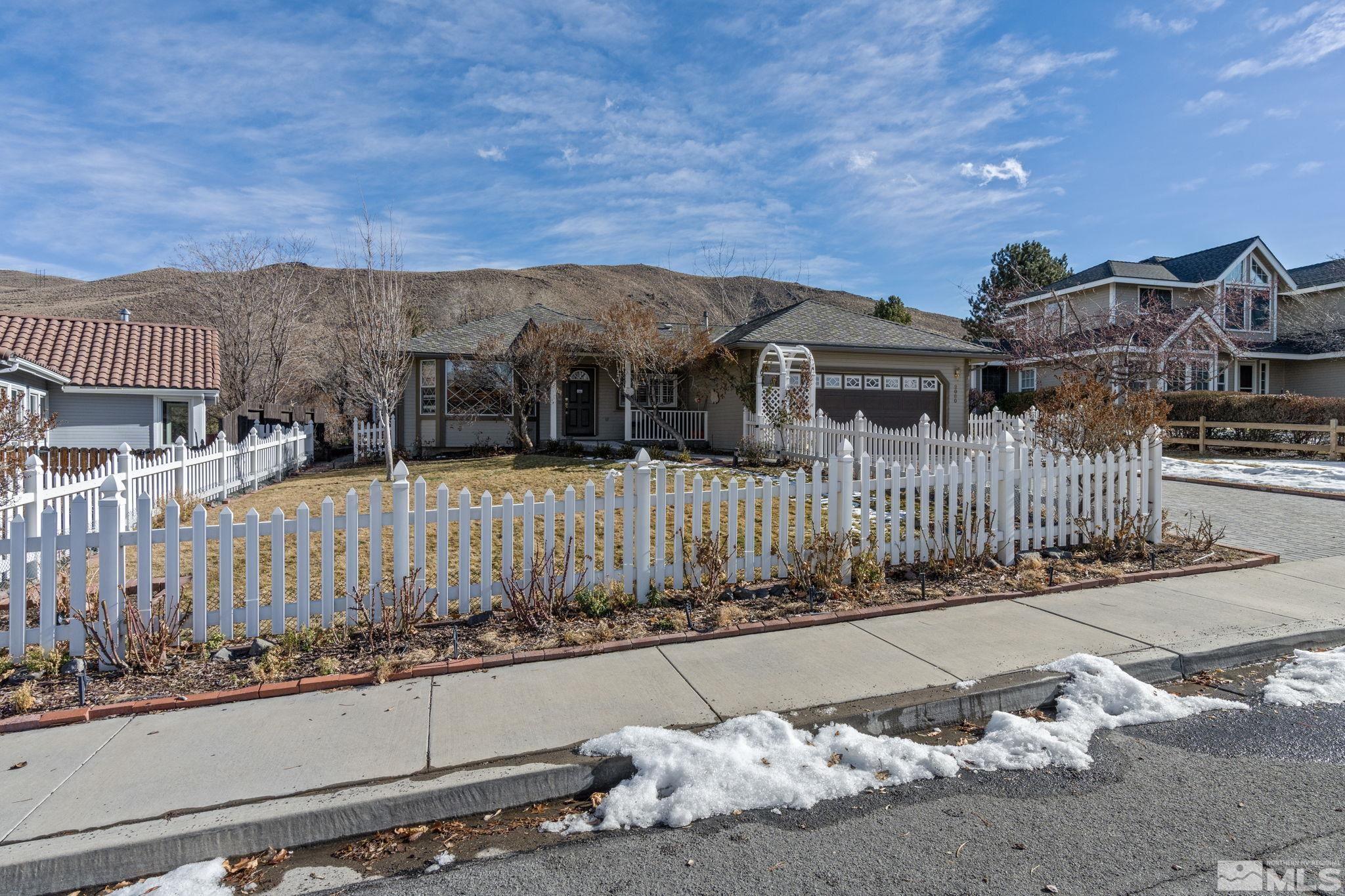 2080 Alphabet Drive Reno, NV 89502 - Photo 4 of 40 Photo 4