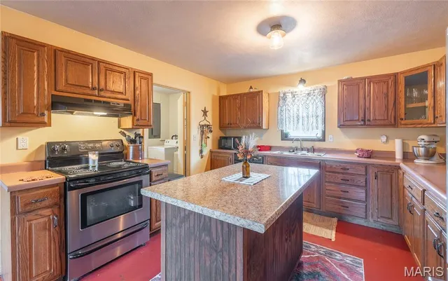 $1,200,000 | 3385 County Road 5615, Bunker, MO 63629