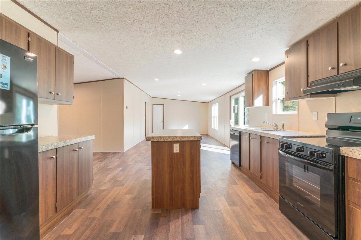 839 Warbonnet Road Springfield, SC 29146 - Photo 17 of 35