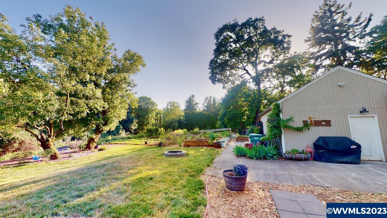 8430 Rickreall Road Rickreall, OR 97371 - Photo 18 of 40