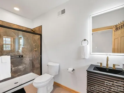 $998,000 | 194 Fox Run Road, Canton, NC 28716