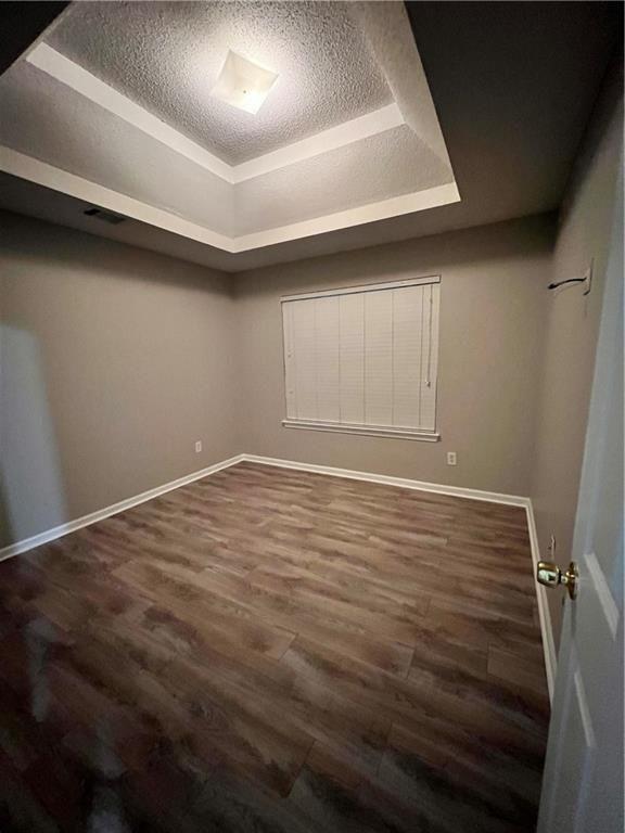 6064 Red Top Loop Union City, GA 30291 - Photo 8 of 10 a view of room