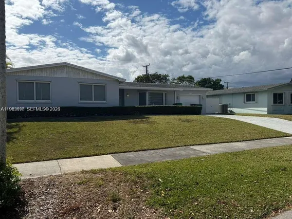 $4,000 | 19020 Southwest 91st Avenue, Cutler Bay, FL 33157