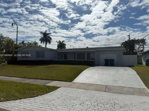 $4,000 | 19020 Southwest 91st Avenue, Cutler Bay, FL 33157
