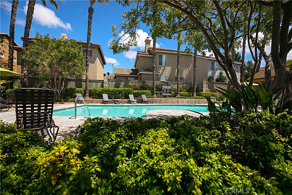 17 Nopalitos Way Aliso Viejo, CA 92656 - Photo 32 of 37 a view of a garden