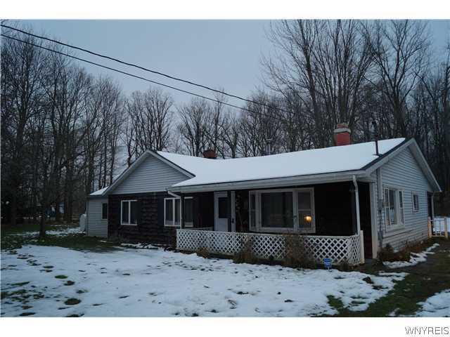 5754 Dunnigan Road Pendleton, NY 14094 - Photo 1 of 1 Exterior Front