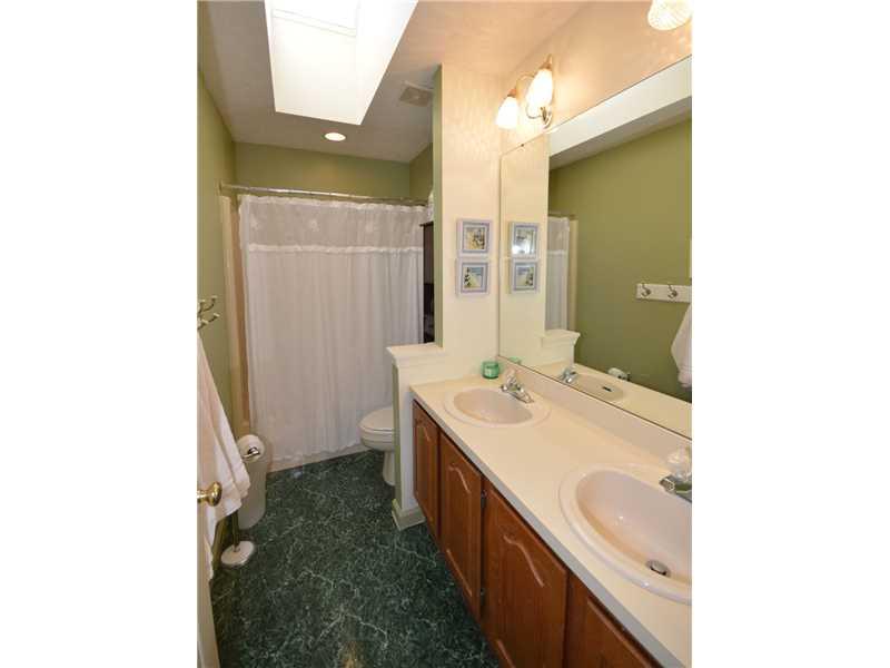 297 Rocky Ridge Road Bethel Park, PA 15102 - Photo 19 of 25 Full Bath.