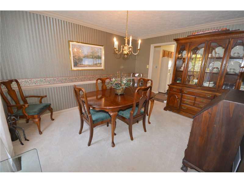 297 Rocky Ridge Road Bethel Park, PA 15102 - Photo 5 of 25 Dining Room.