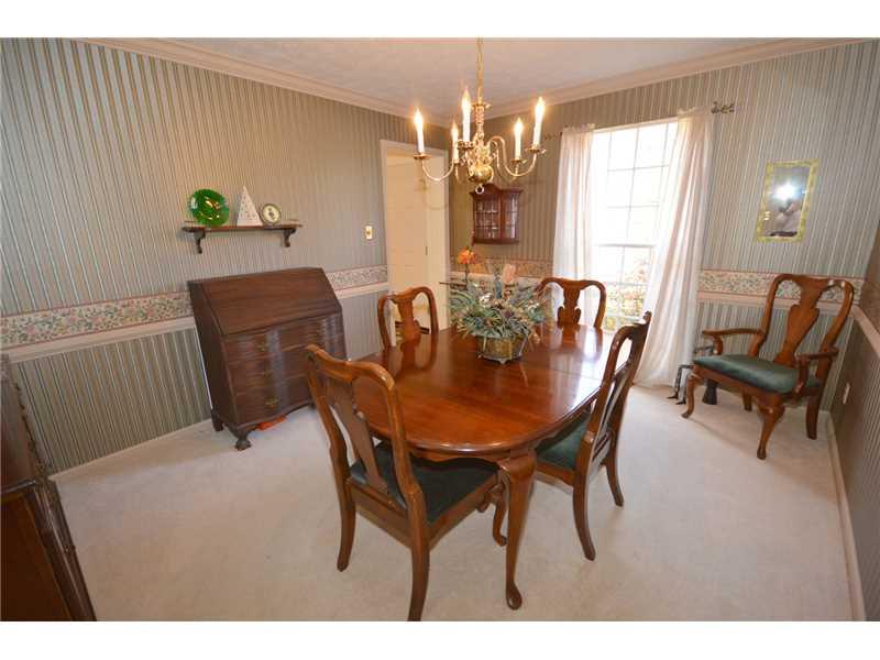 297 Rocky Ridge Road Bethel Park, PA 15102 - Photo 6 of 25 Dining Room.