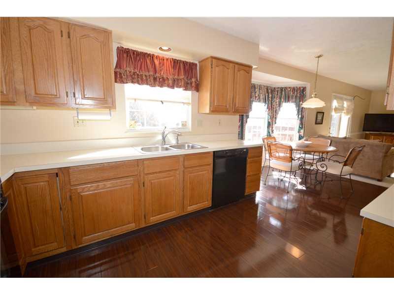 297 Rocky Ridge Road Bethel Park, PA 15102 - Photo 7 of 25 Kitchen.