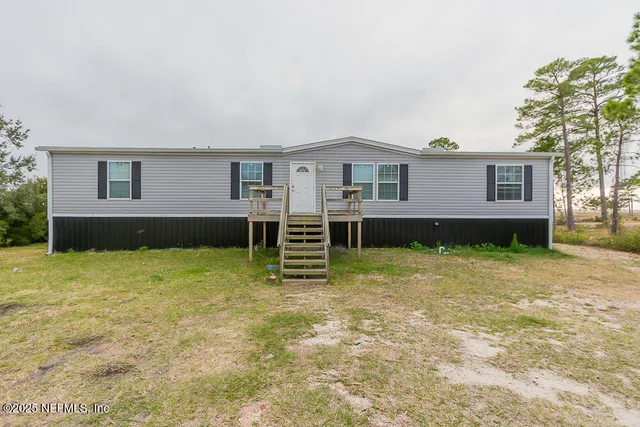 $2,200 | 15472 Shark Road West, Jacksonville, FL 32226