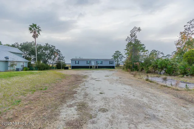 $2,100 | 15472 Shark Road West, Jacksonville, FL 32226