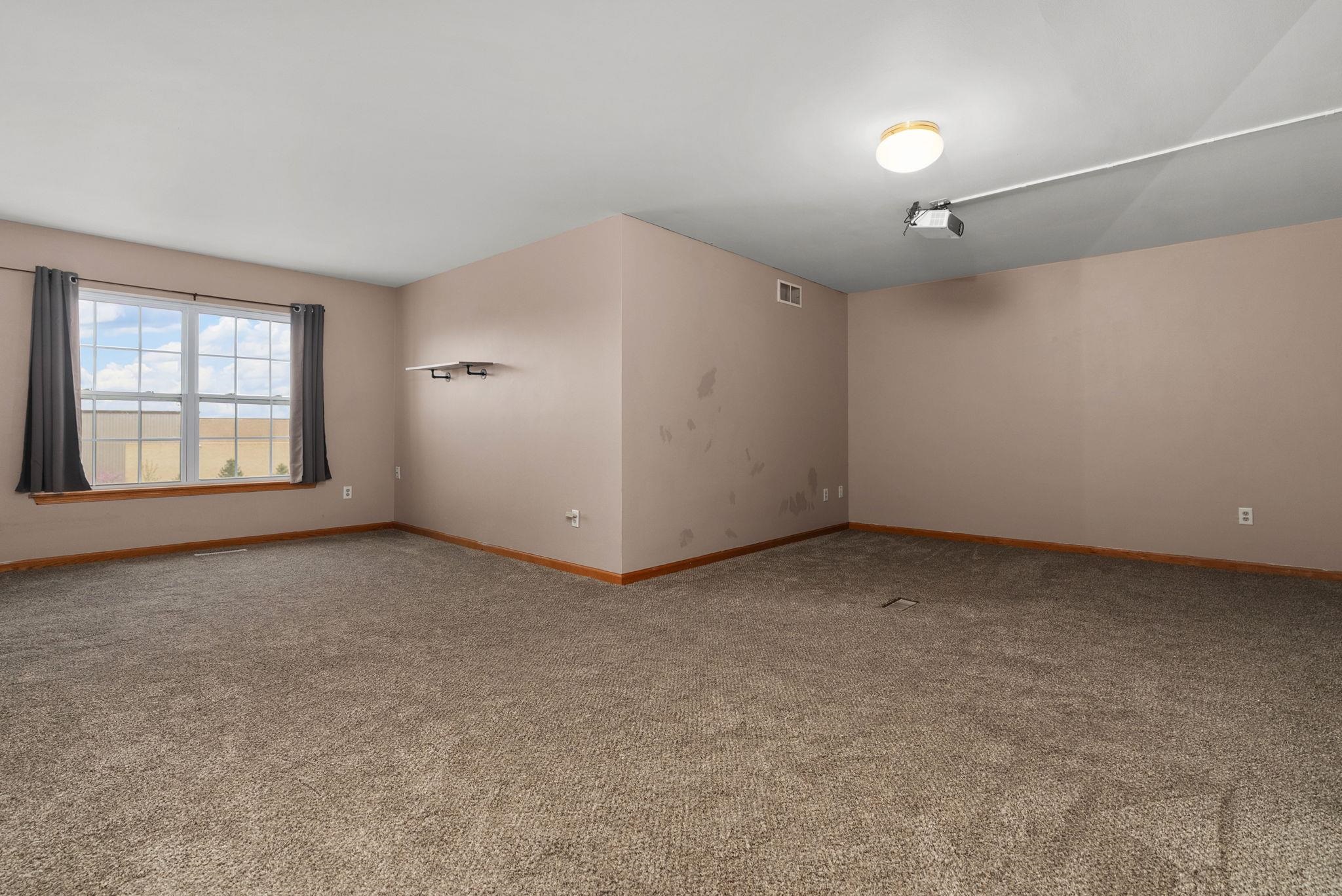 1045 Providence Common Sun Prairie, WI 53590 - Photo 40 of 55