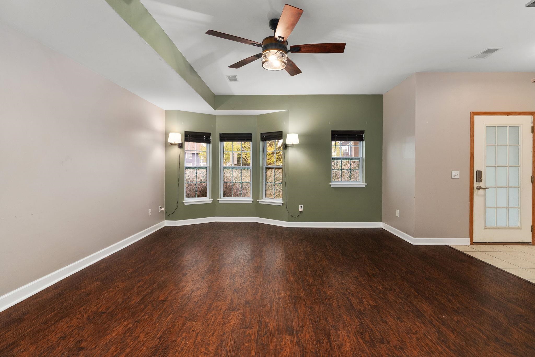 1045 Providence Common Sun Prairie, WI 53590 - Photo 5 of 55