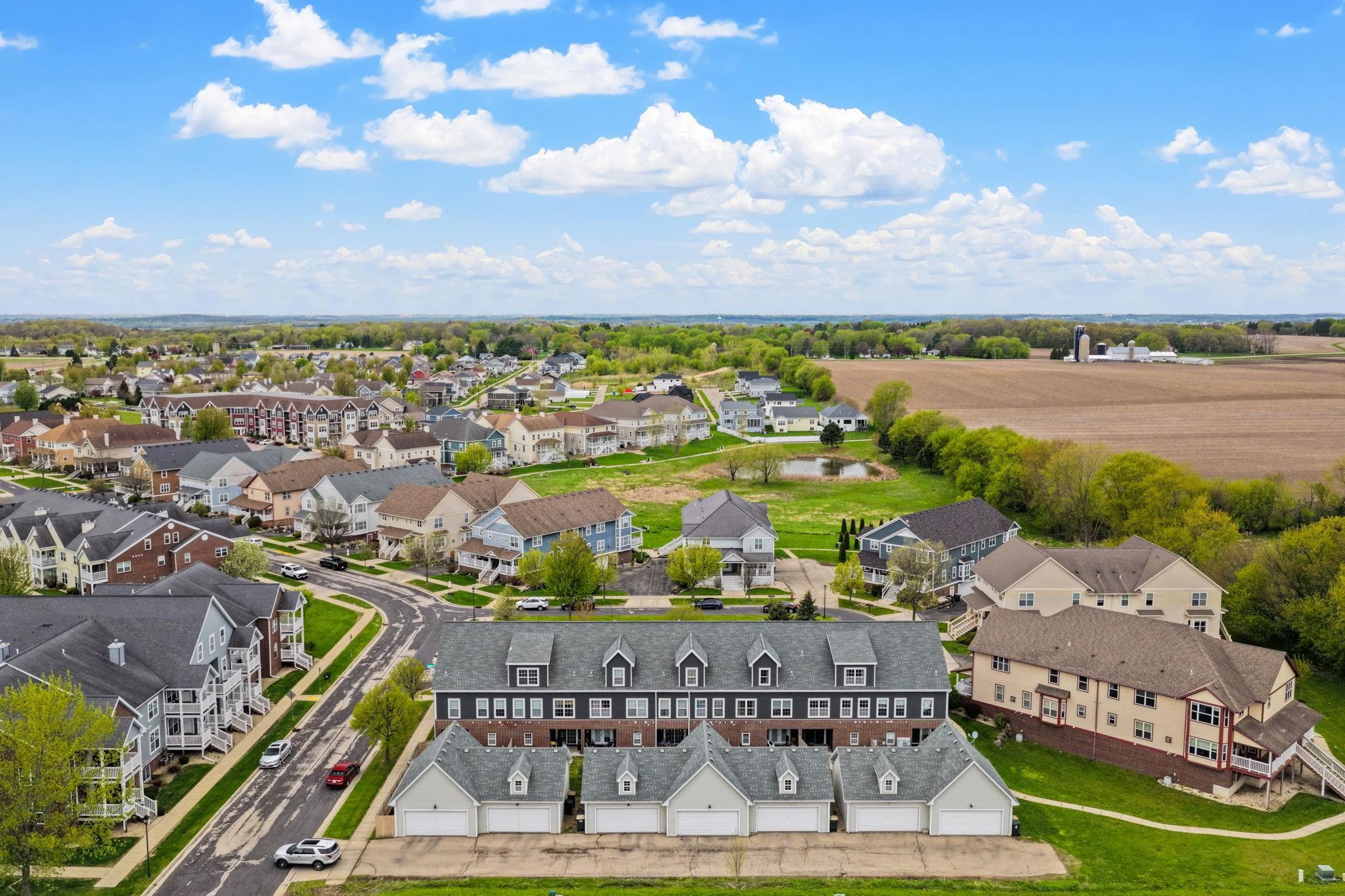 1045 Providence Common Sun Prairie, WI 53590 - Photo 51 of 55