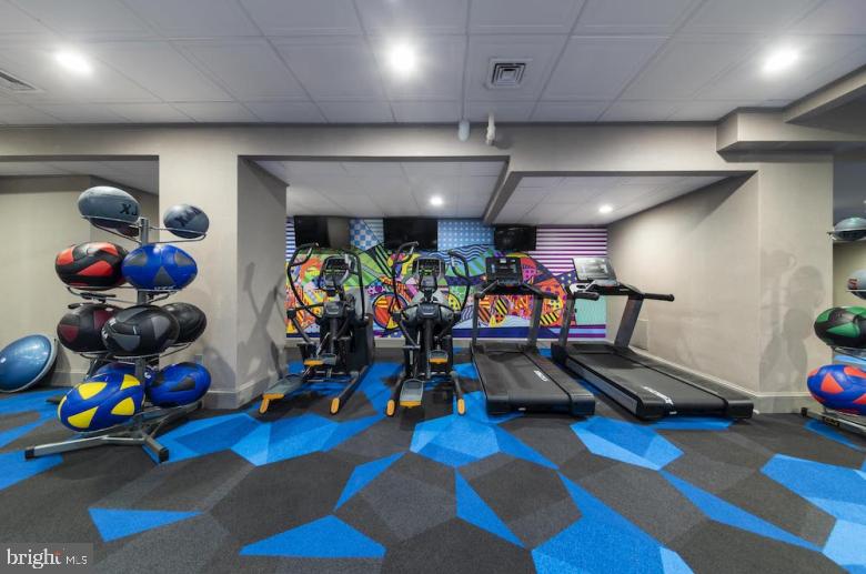 222 West Rittenhouse Square, Unit 1102 Philadelphia, PA 19103 - Photo 11 of 34 a view of a room with gym equipment