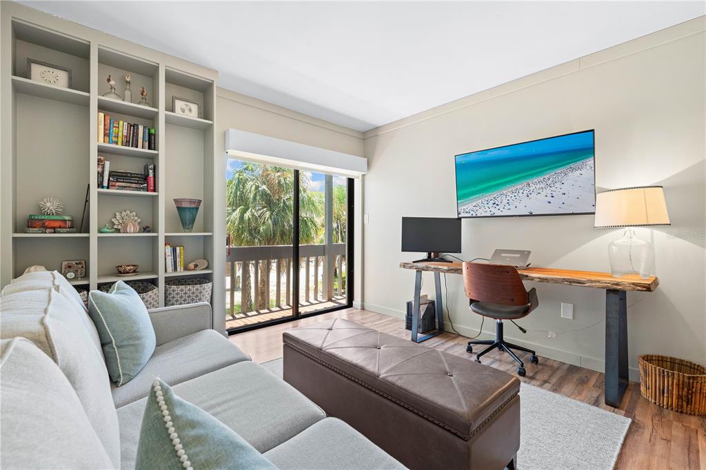 450 Beach Road, Unit 3 Sarasota, FL 34242 - Photo 34 of 68