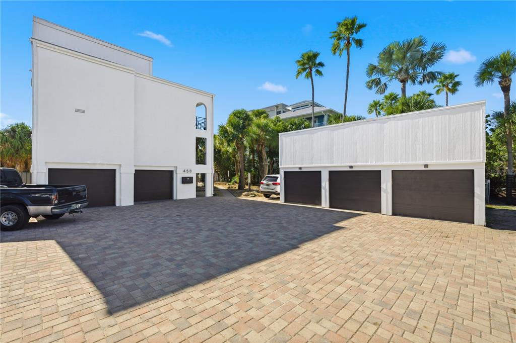 450 Beach Road, Unit 3 Sarasota, FL 34242 - Photo 52 of 68