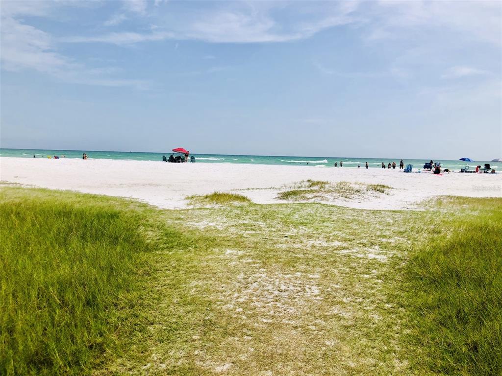 450 Beach Road, Unit 3 Sarasota, FL 34242 - Photo 64 of 68