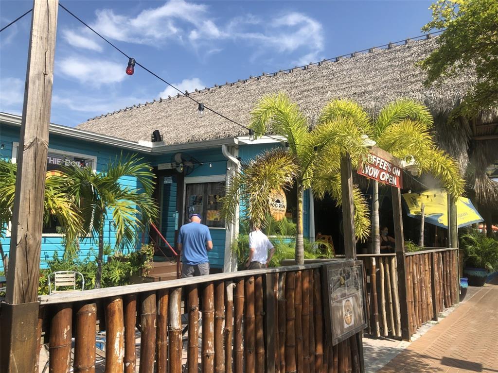 450 Beach Road, Unit 3 Sarasota, FL 34242 - Photo 66 of 68