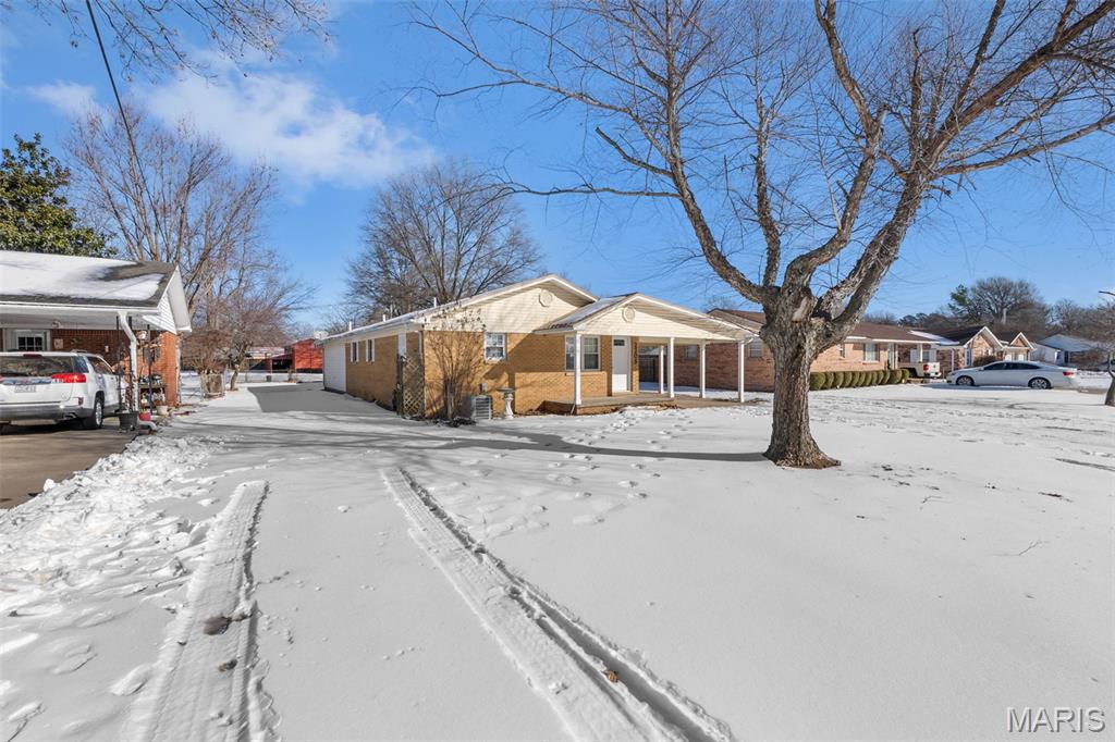 2208 Carter Street Kennett, MO 63857 - Photo 3 of 30