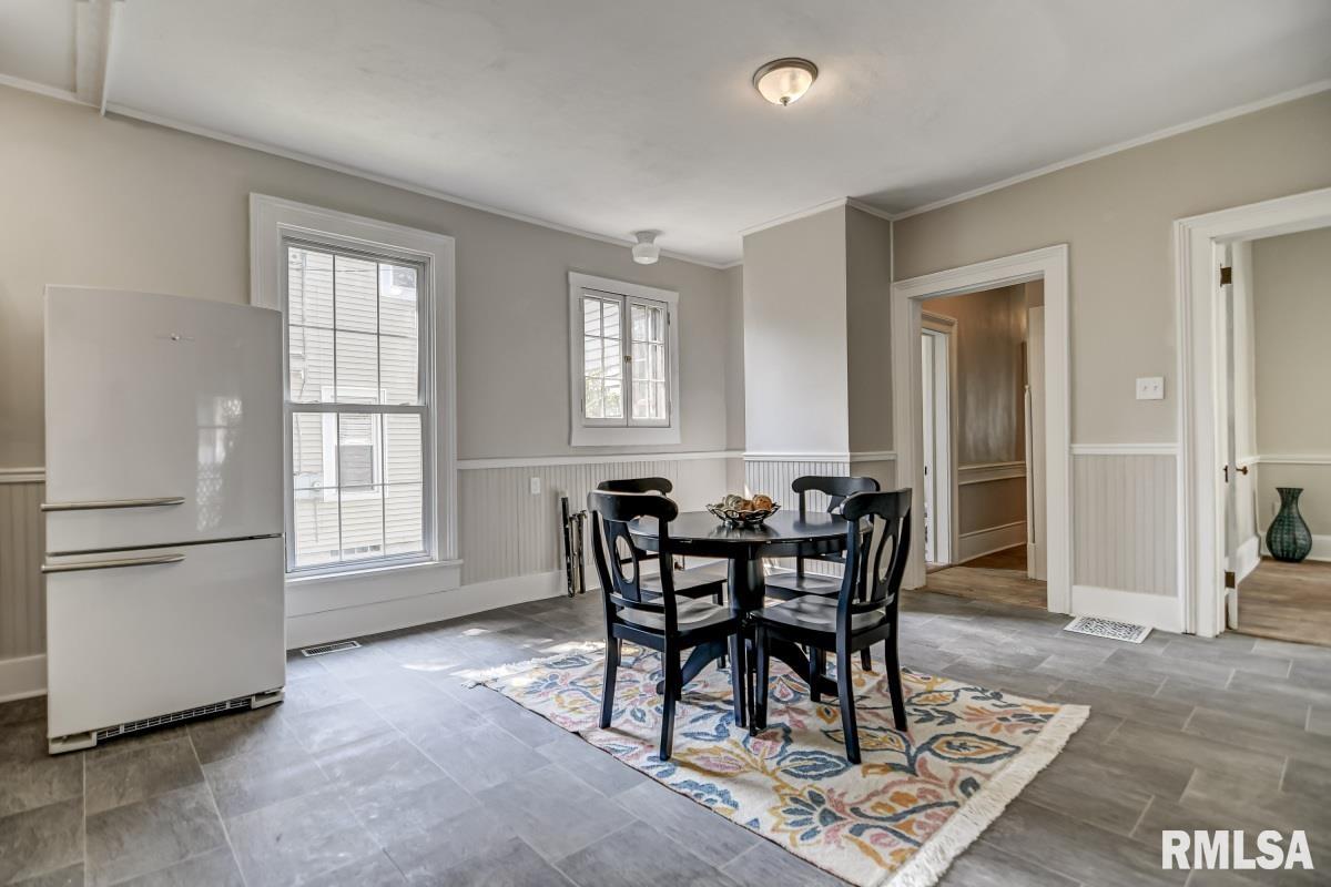 1116 West Monroe Street Springfield, IL 62704 - Photo 17 of 35 Gallery Image 17