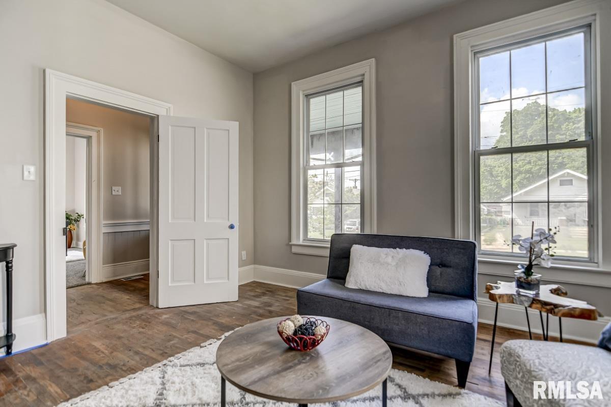 1116 West Monroe Street Springfield, IL 62704 - Photo 6 of 35 Gallery Image 6