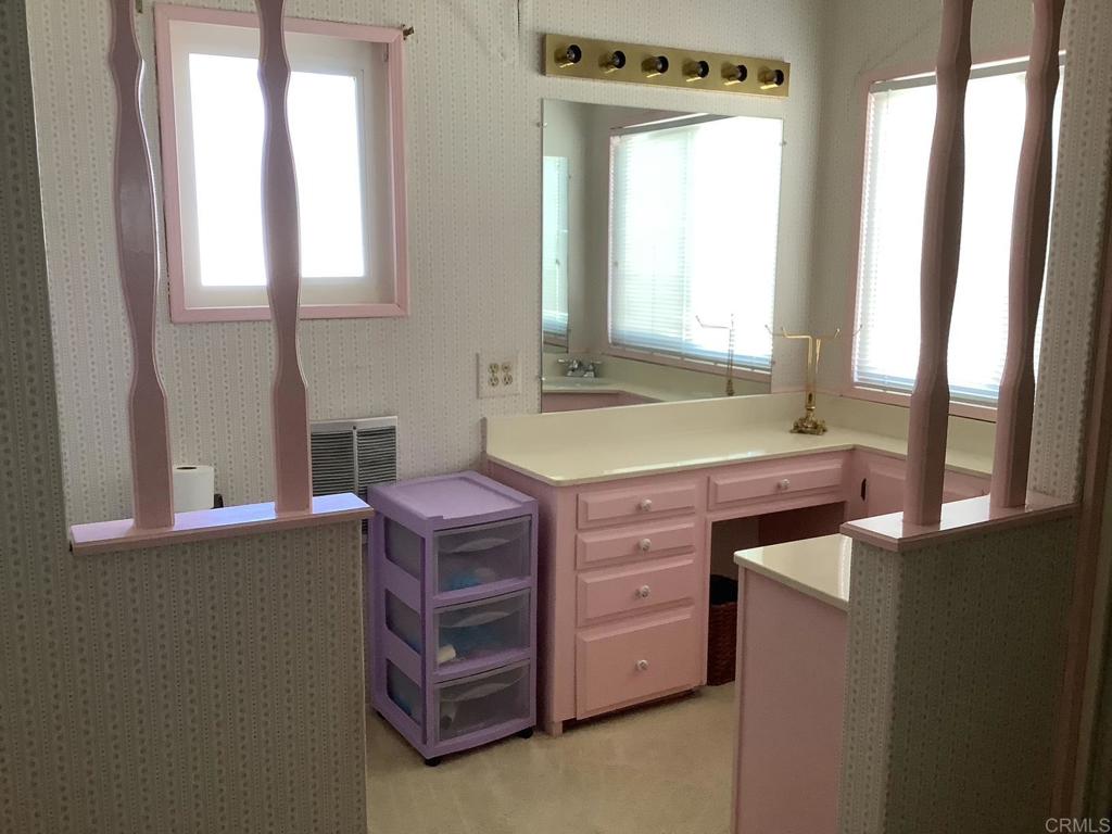 650 South Rancho Santa Fe Road, Unit 294 San Marcos, CA 92078 - Photo 24 of 31 Primary Bath