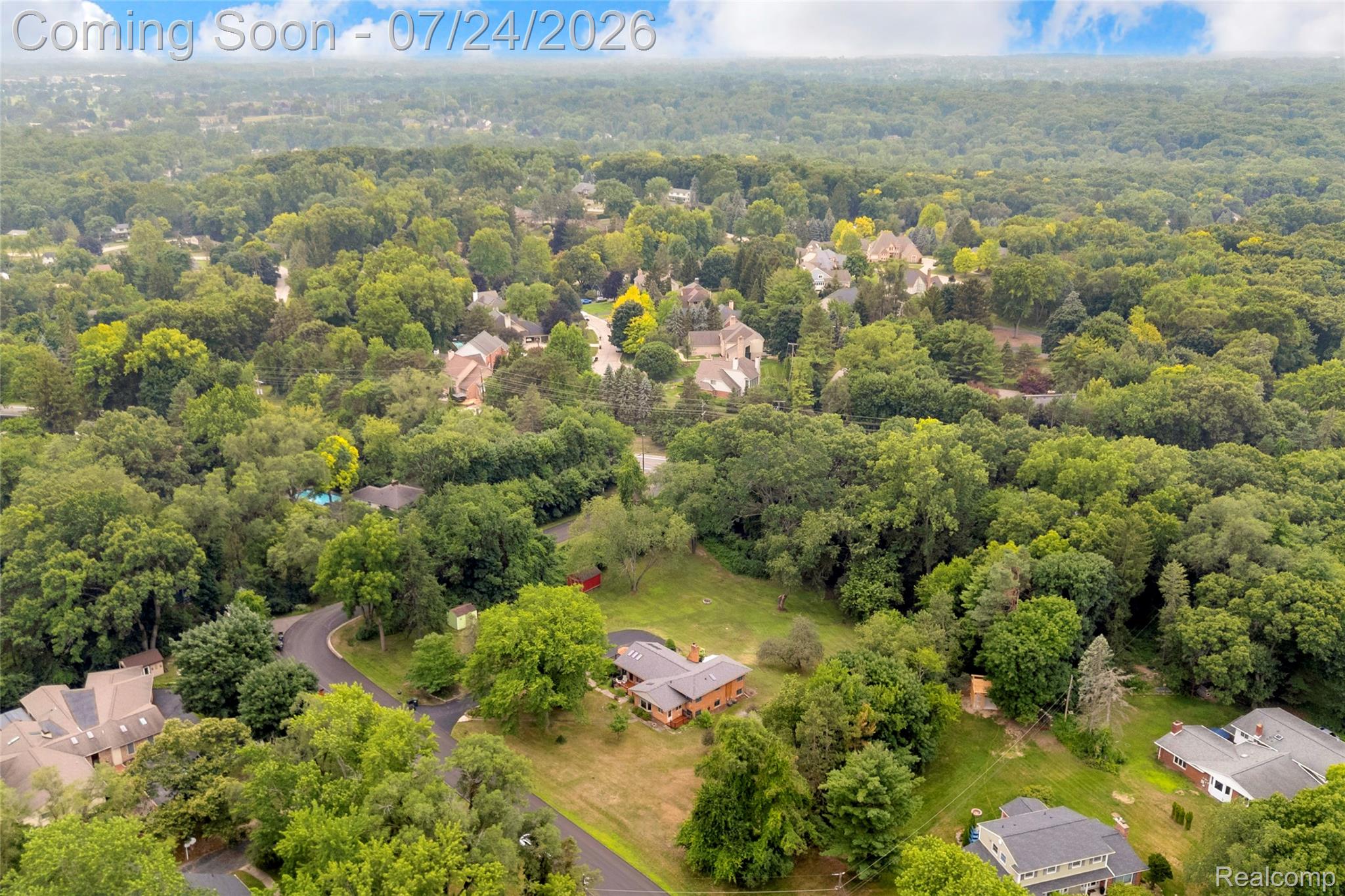 304 Oaklane Drive Rochester, MI 48306 - Photo 38 of 45 53-304 Oaklane Dr_52.jpg