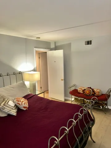 $387,900 | 407 Ashland Avenue, Unit 3G, River Forest, IL 60305