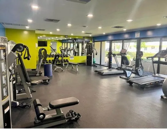 $1,800 | 2420 DC Country Club Boulevard, Unit 305D, Deerfield Beach, FL 33442