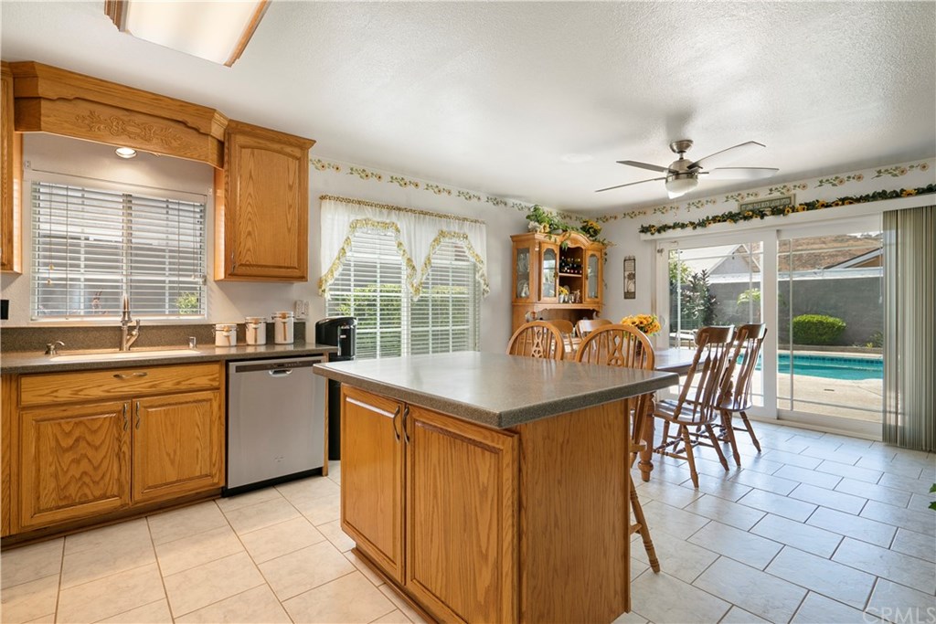 3382 Fillmore Street Riverside, CA 92503 - Photo 19 of 28