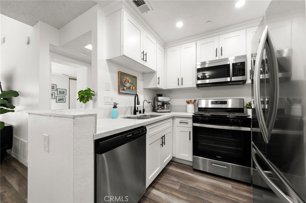 12640 Briarglen Loop, Unit D Stanton, CA 90680 - Photo 7 of 40