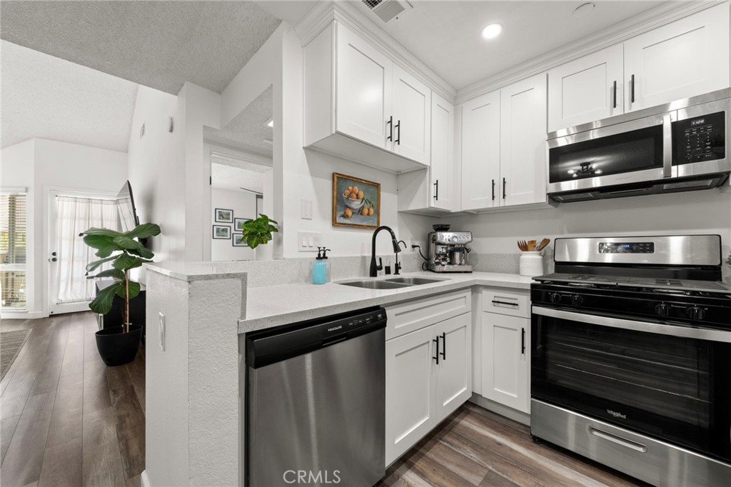 12640 Briarglen Loop, Unit D Stanton, CA 90680 - Photo 9 of 40