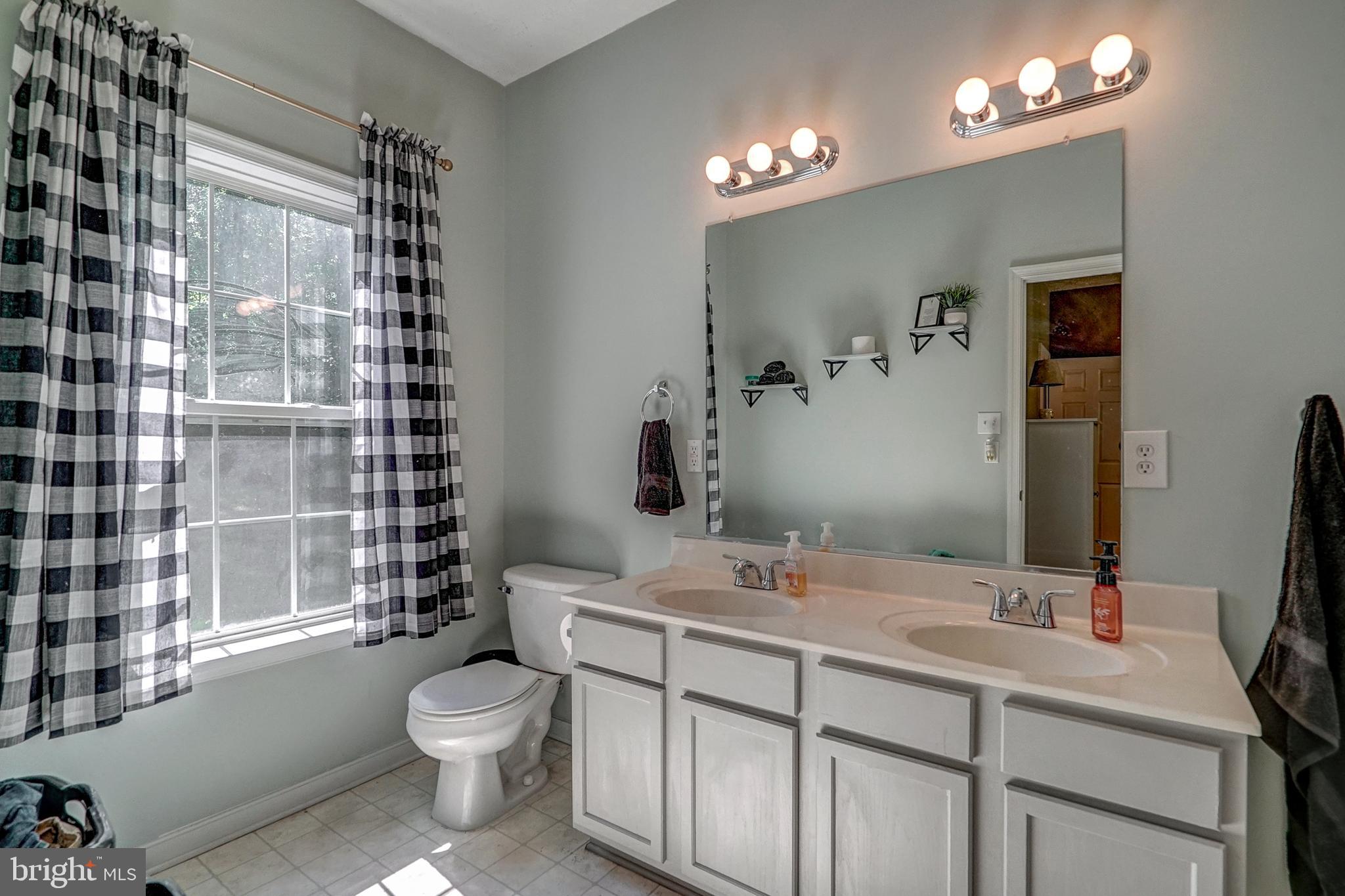 2493 Roundabout Road Louisa, VA 23093 - Photo 15 of 48 Gallery Image 15