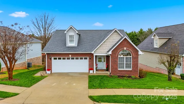 $359,900 | 114 Hill Street, Granite Falls, NC 28630