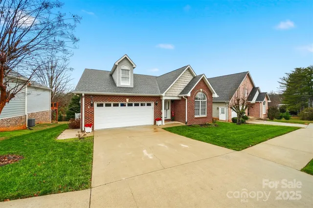 $359,900 | 114 Hill Street, Granite Falls, NC 28630