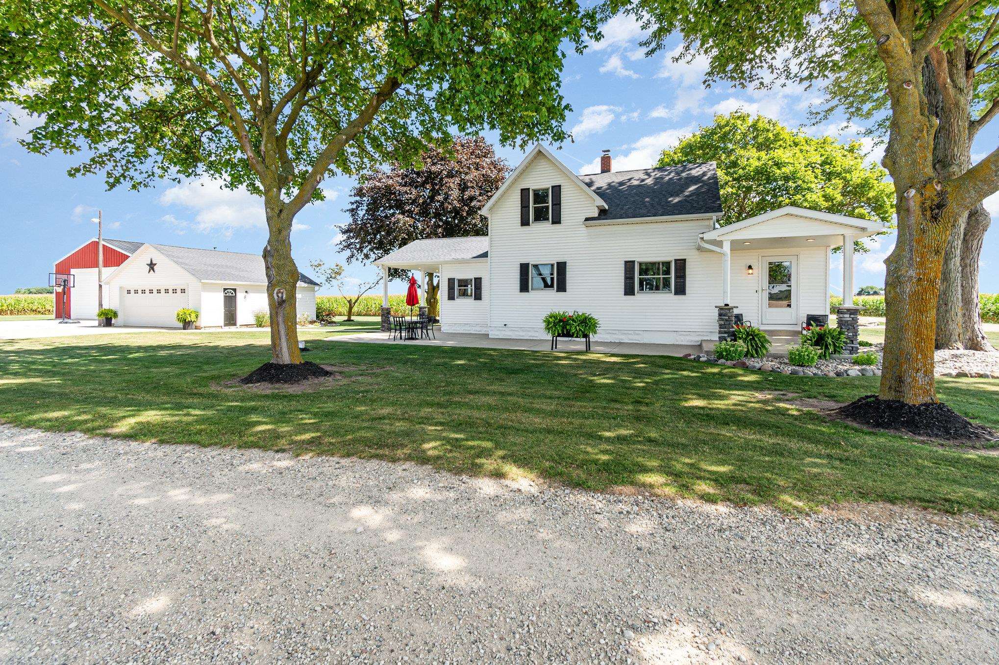10063 East Walton Road Shepherd, MI 48883 - Photo 2 of 42