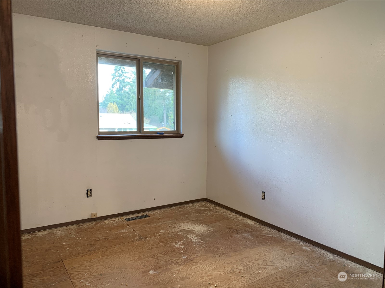 15509 Southeast 178th Place Renton, WA 98058 - Photo 12 of 27